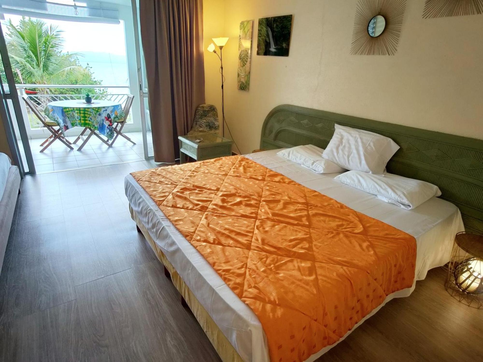 Studio Vue Mer, Pieds Dans L'Eau Le Gosier  Exterior photo